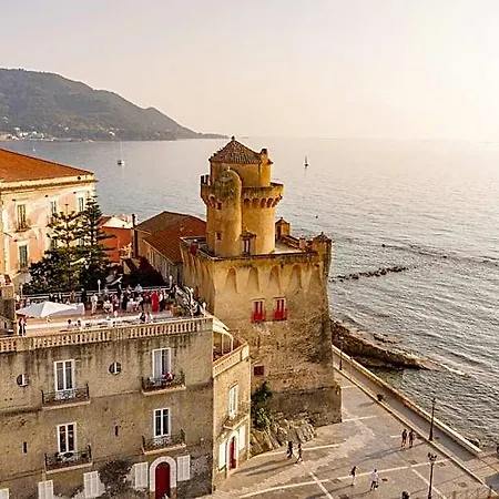 Torre Perrotti - Le Hotel